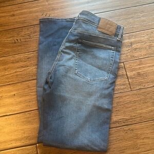 NWT Men’s AE AirFlex+ Original Bootcut Jean